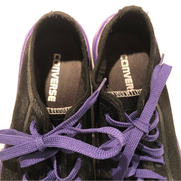 Converse black sneakers with purple laces and white soles.  EUC! - Picture 7 of 7